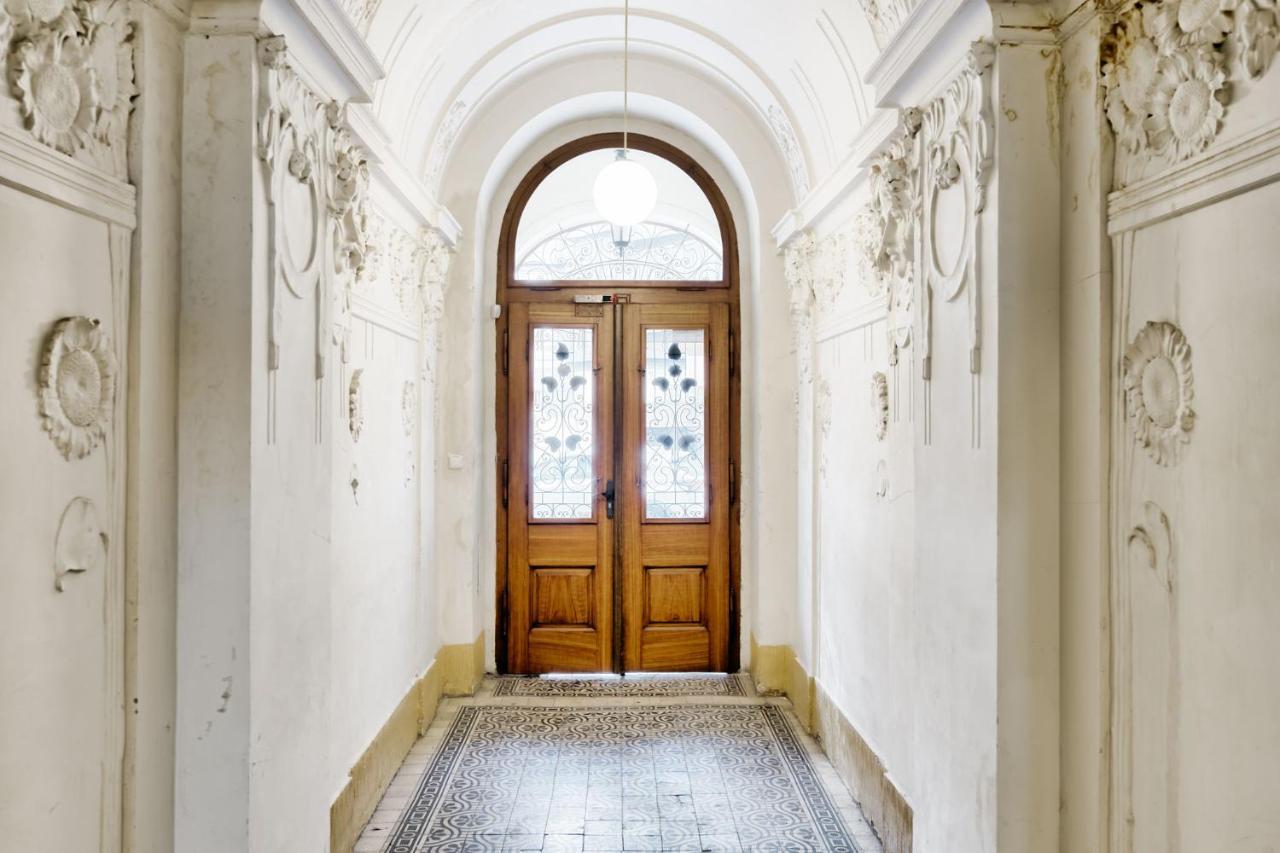 Lil Apartment With Tyn Cathedral View, Parking & Ac Прага Екстериор снимка